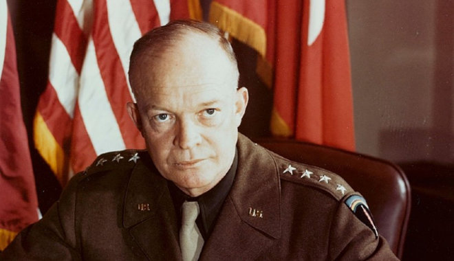 Elvekkel és doktrínákkal vonult be az Egyesült Államok történelmébe Eisenhower