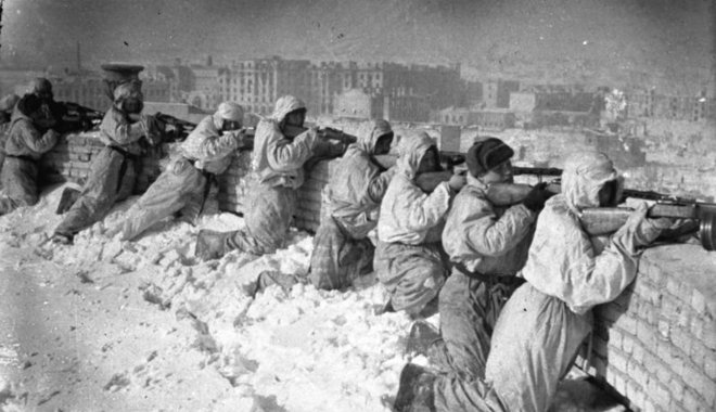 A –25 fokos hidegben fordult a németek ellen a hadiszerencse Sztálingrádnál