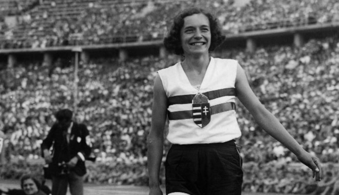 Huszonhárom évesen már visszavonult a magyar atlétika első női olimpiai bajnoka