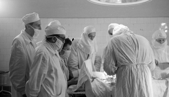 A plasztikai sebészet hívéhez kötődik az első sikeres szervátültetés