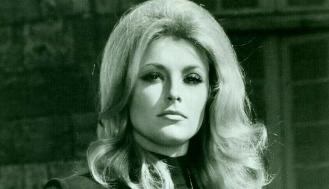 Sharon Tate brutális meggyilkolása vetett véget a hippi korszak romantikájának