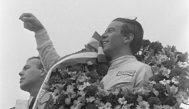 Rekordokat döntő sikerei dacára is szerény maradt Jim Clark, a Forma–1 bajnoka