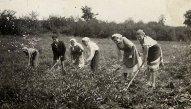 Lakáshiányra hivatkozva telepítették ki Rákosiék az „osztályidegenek” ezreit