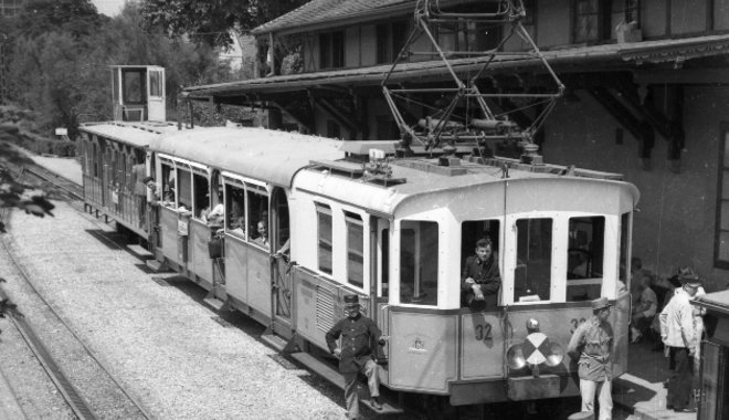 Elsőként a budapesti fogaskerekűn indítottak kalauz nélküli járatot az országban