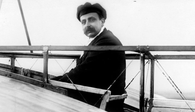 Az anyagi csőd szélére sodródott a La Manche-ot elsőként átrepülő Louis Blériot