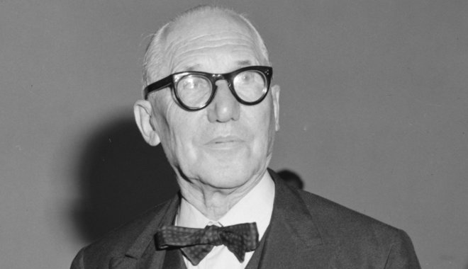 Tizenhét éves korában építette meg első házát Le Corbusier