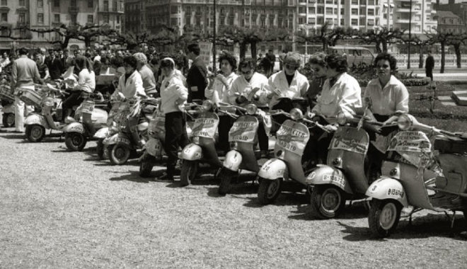 Darázsra emlékeztető formája és hangja után kapta nevét a legendás Vespa