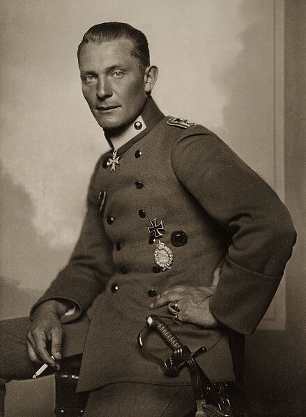 Hermann Göring 1918-ban. 