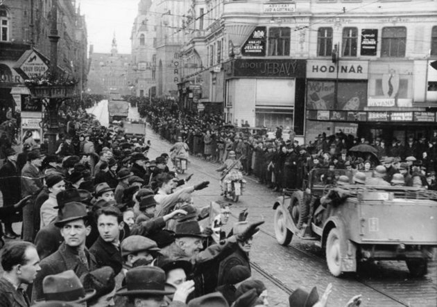 Náci csapatok vonulnak be Brnóba 1939 márciusában (Bundesarchiv / CC-BY-SA 3.0)