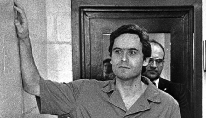 Ted Bundy az elbűvölő szörnyeteg