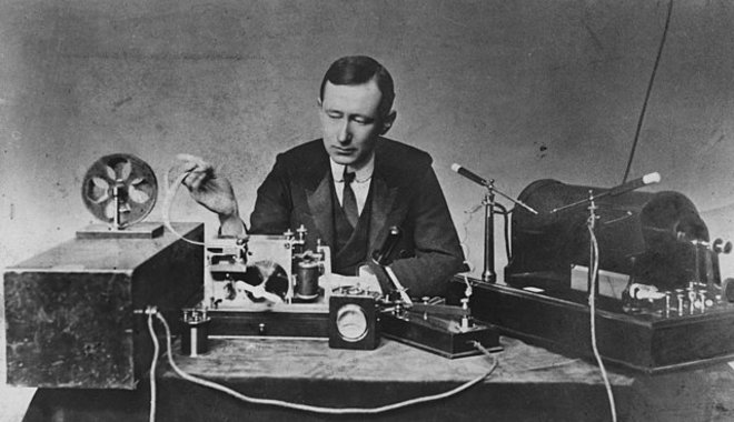 A hét embere: a földrészek közötti távolságot áthidaló Guglielmo Marconi