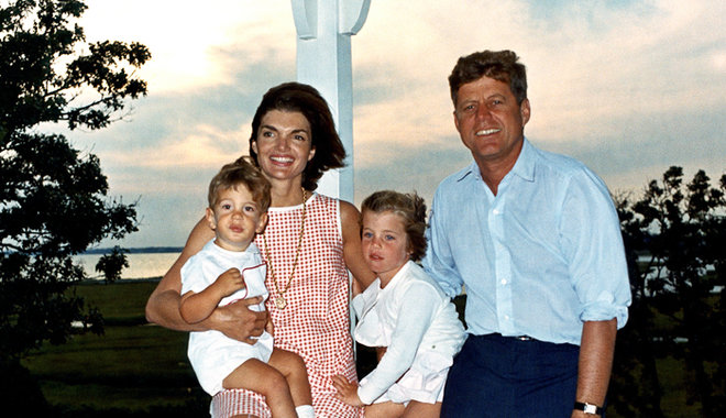 Az amerikai álommal kecsegtetett, tragédiával zárult John F. Kennedy elnöksége