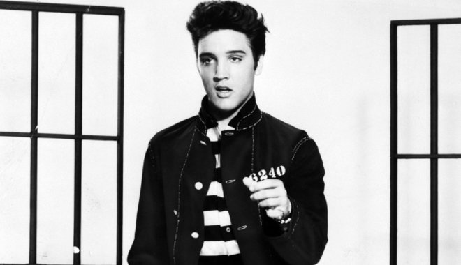 Ledöntötte a zene korlátait Elvis Presley, a rock and roll megalapítója