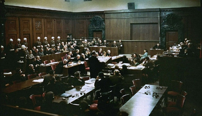 Nürnbergben ítélt először nemzetközi törvényszék háborús bűnösök fölött