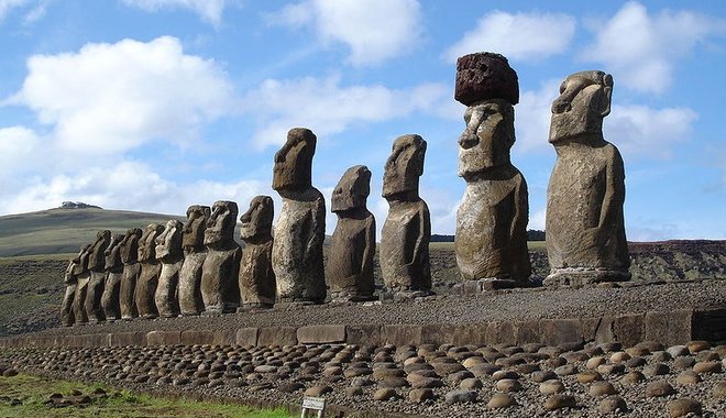 Legalább 177 moai kőszoborban okozott kárt a Húsvét-szigeti futótűz