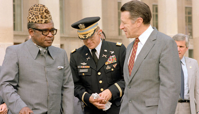 Kizsigerelte országát Mobutu, Kongó évtizedekig uralkodó diktátora