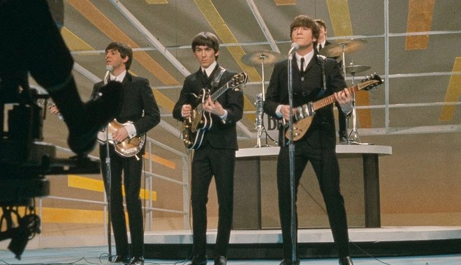 Adásba került az első angliai Beatles-koncertfelvétel: egy iskola színháztermében készült