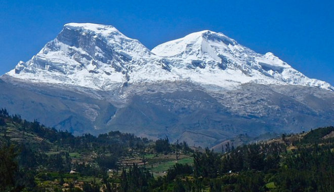 Elnémították a perui hatóságok a lavinaveszélyre figyelmeztető tudósokat