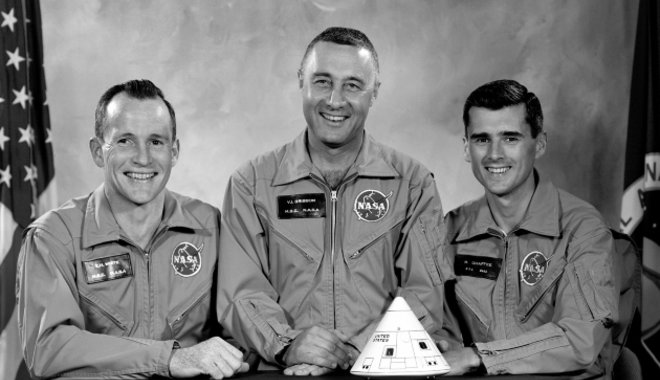 Három kráter őrzi a tragikusan elhunyt Apollo-1 legénység emlékét a Holdon
