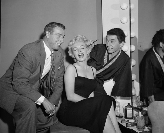 Sokak szerint Joe DiMaggio (balra) volt az egyetlen férfi, aki igazán szerette Monroe-t