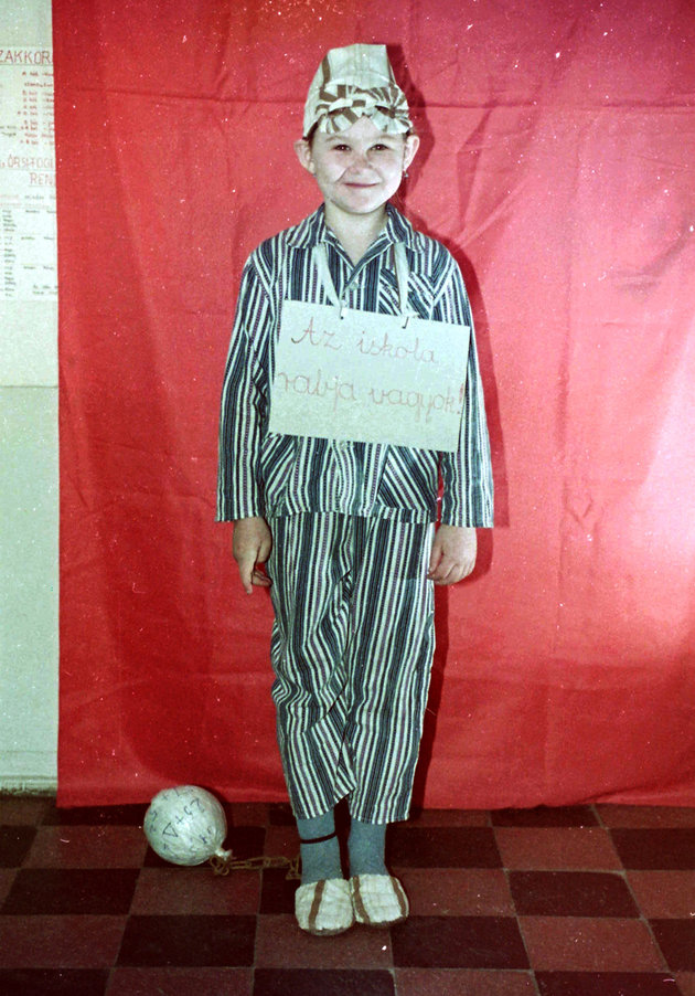 „Az iskola rabja vagyok”, 1983. (Fortepan / Déri György)
