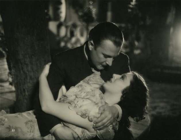 Perczel Zita Delly Ferenccel Az új rokon című filmben (1934)