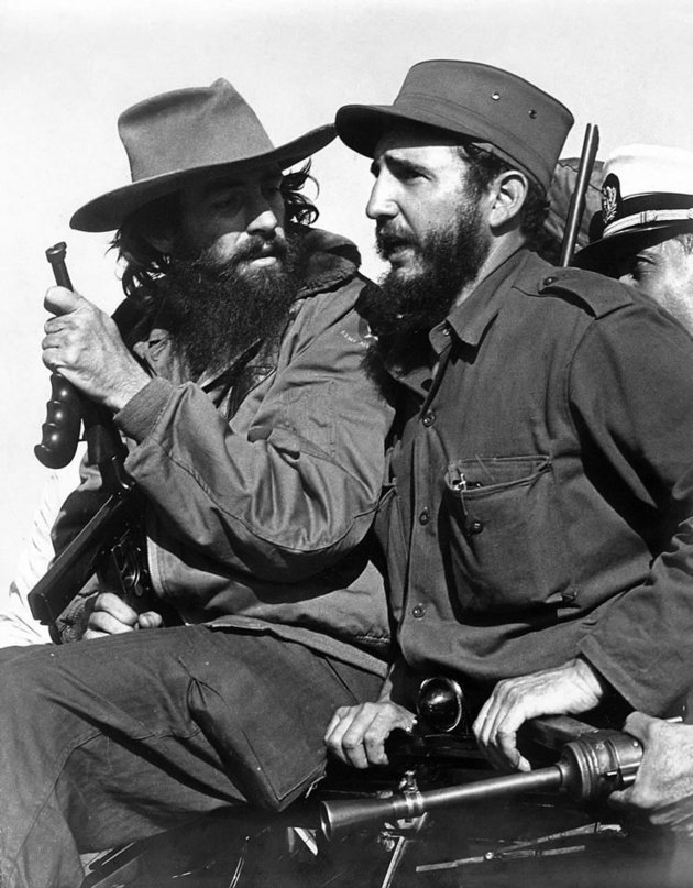Camilo Cienfuegos és Fidel Castro érkezése Havannába 1959. január 8-án