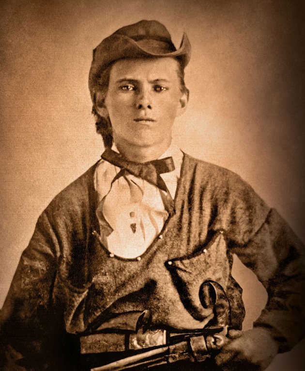 Az ifjú Jesse James fegyverben