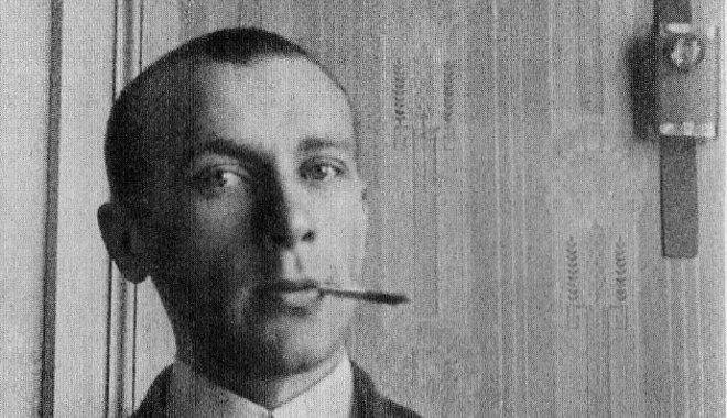 A hatalom szeszélyének kitéve élt és alkotott Bulgakov