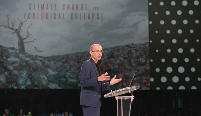 Így lett Yuval Noah Harari a középkor krónikásából a mesterséges intelligencia prófétája