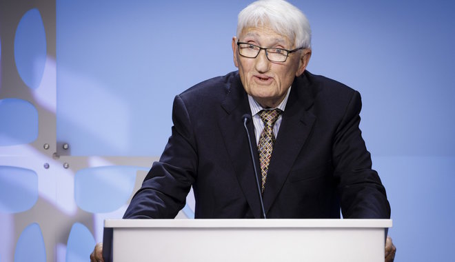 Elhunyt Jürgen Habermas német filozófus, társadalomtudós