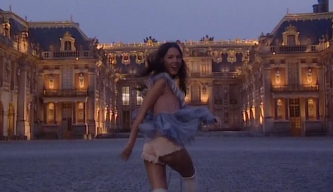 Először forgattak videóklipet a versailles-i kastélyban
