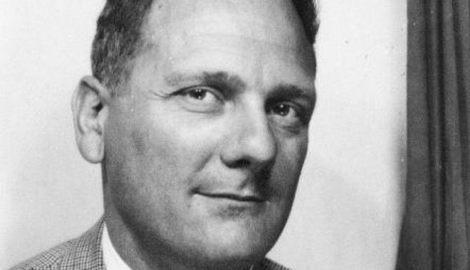 Sorsfordító szenvedély Szent-Györgyi Albert lánya és egy fenegyerek között
