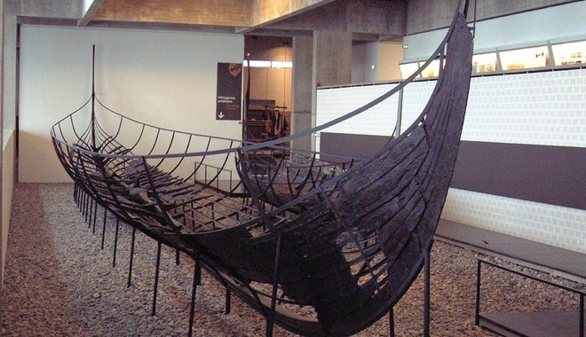 A viking hosszúhajók titka: technológia, amely meghódította a tengereket