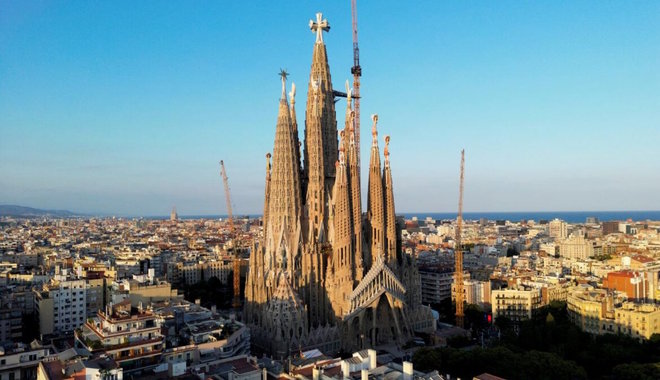 A pápa fogja megáldani a Sagrada Famíliát