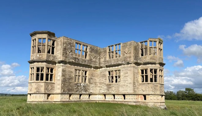 Titkos szimbolikájú Tudor-kori épületet restauráltak Nagy-Britanniában