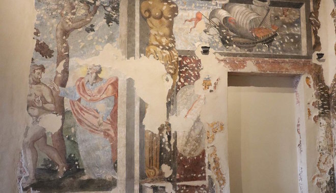 Tizenhatodik századi freskókat fedeztek fel Giacomo Leopardi szülőházában
