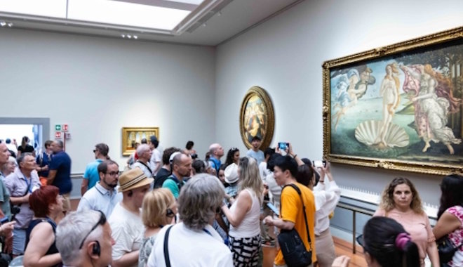 Átrendezi állandó kiállítását az Uffizi Képtár